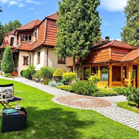 Villa Filmowiec ポラニツァ・ズドゥルイ エクステリア 写真